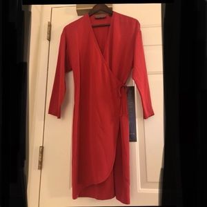 Ellen Tracy gorgeous Red Dress